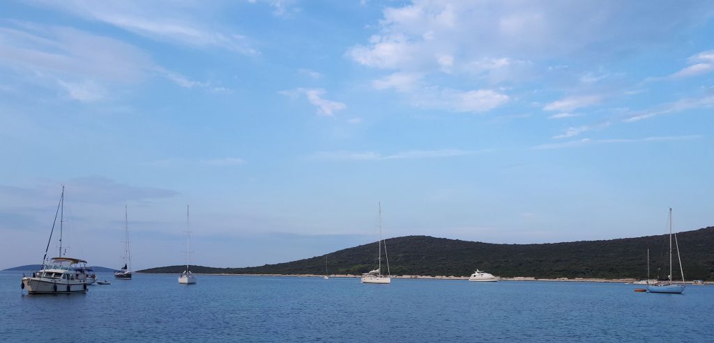 otok Ist pomalo